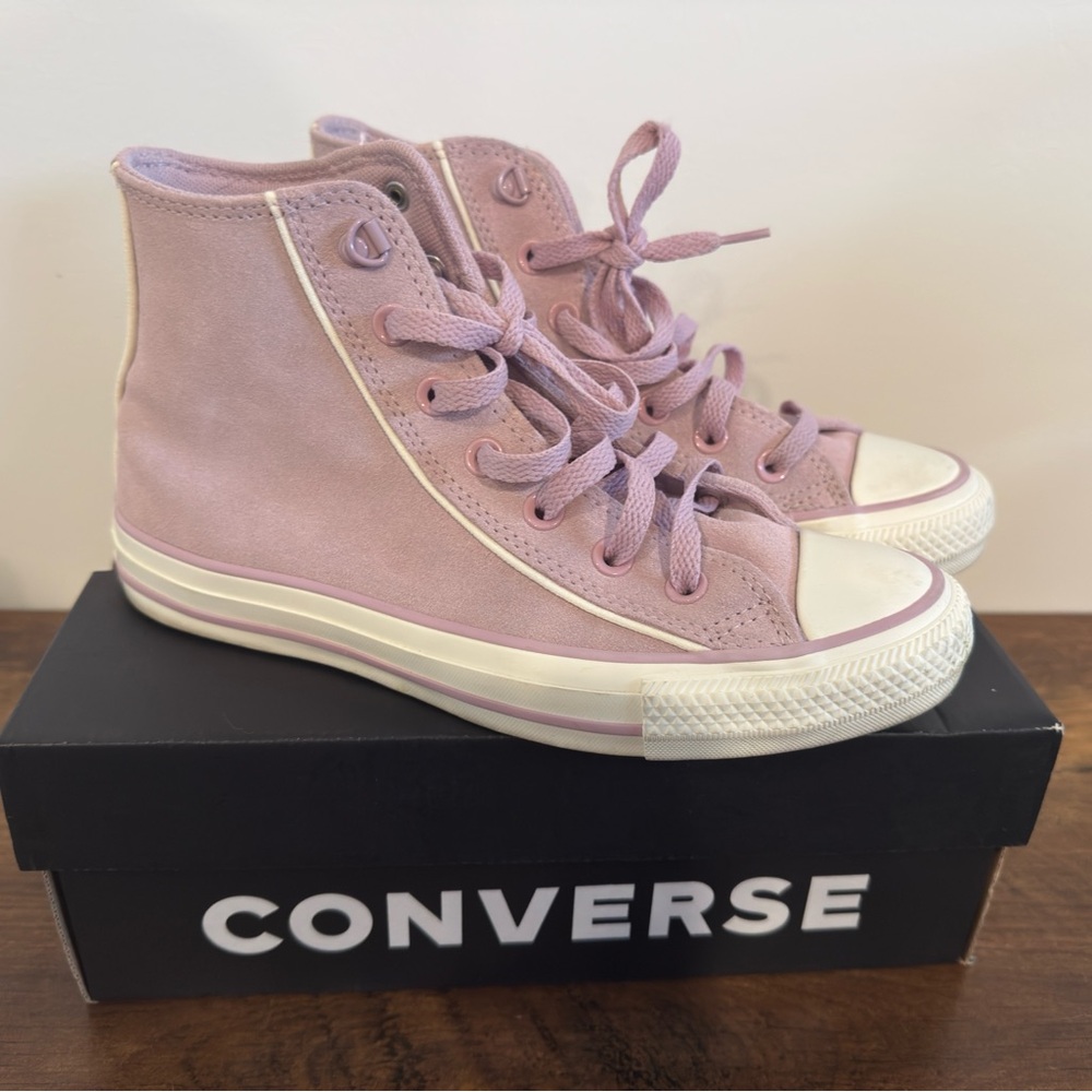 Converse High Top Sneakers in Lilac and White